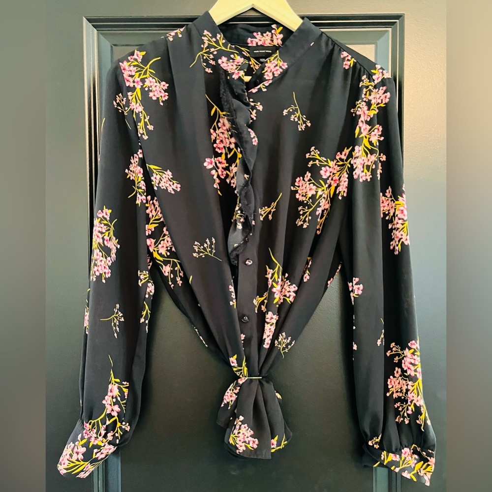 Who What Wear Gray Button Down Blouse with Ruffled Bell Sleeves